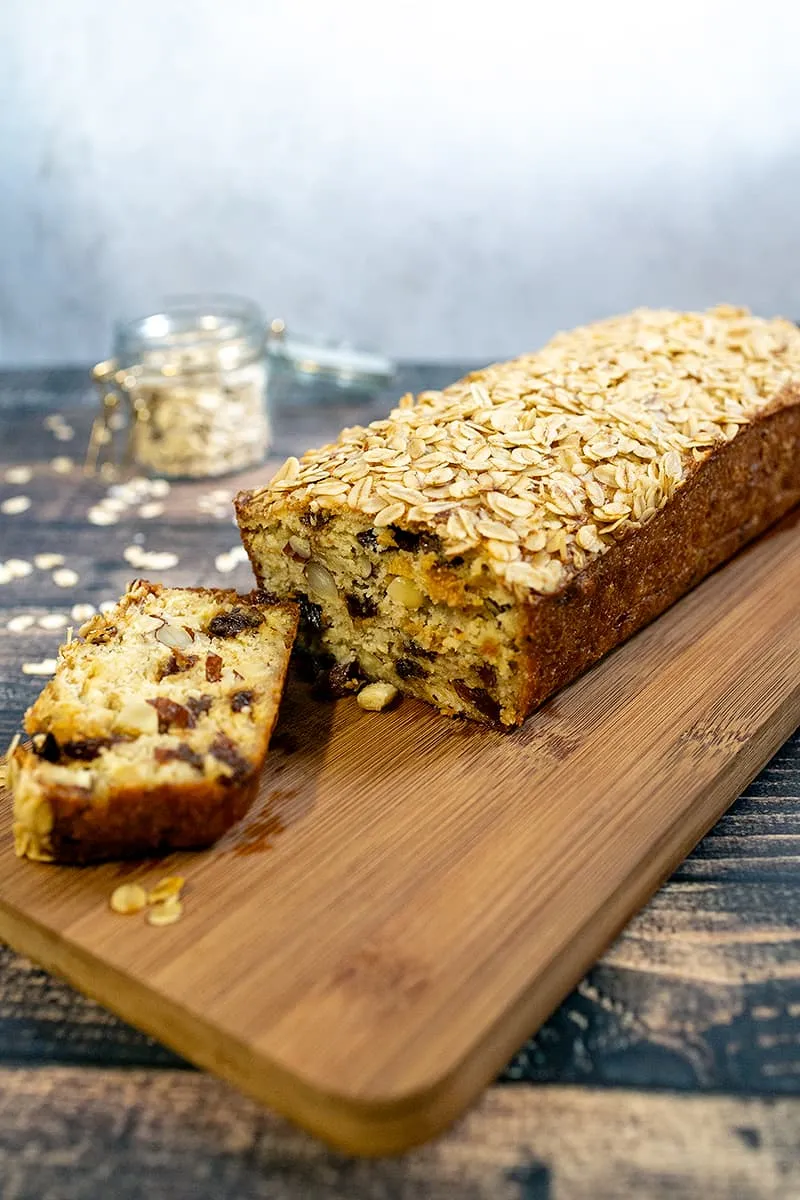 Gâteau à flocons d'avoine et amandes