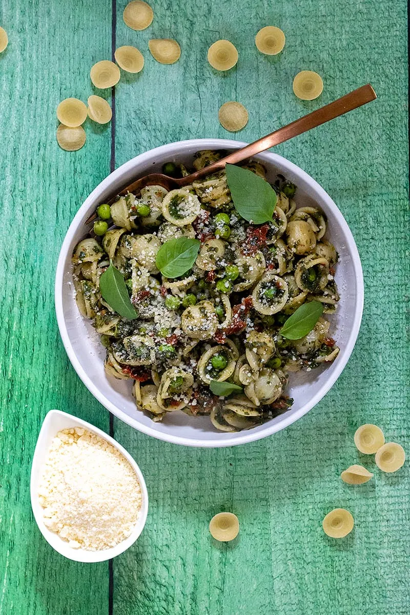 Orecchiette épinards et petits pois - super délicieux et sain