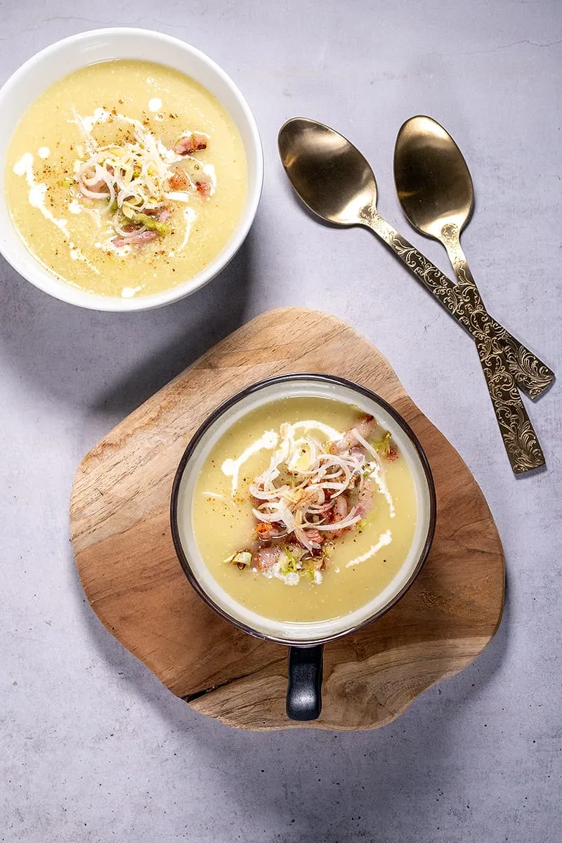 Soupe au chou pointu avec lardons