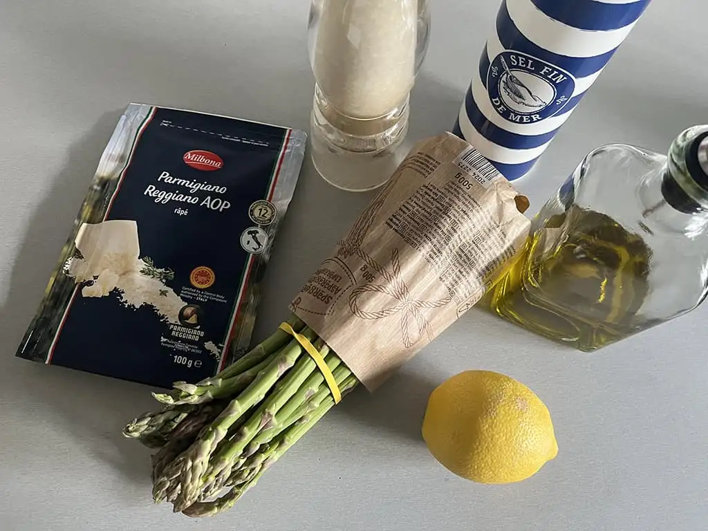 Asperges vertes au four ingrédients