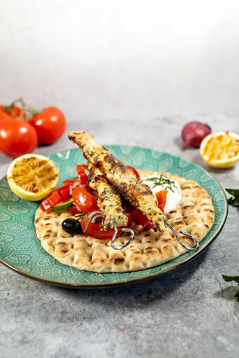 Brochettes de poulet grecques à la menthe et au citron