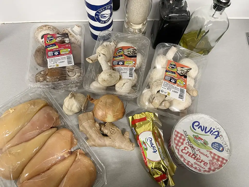 Poulet à la crème et champignons ingrédients